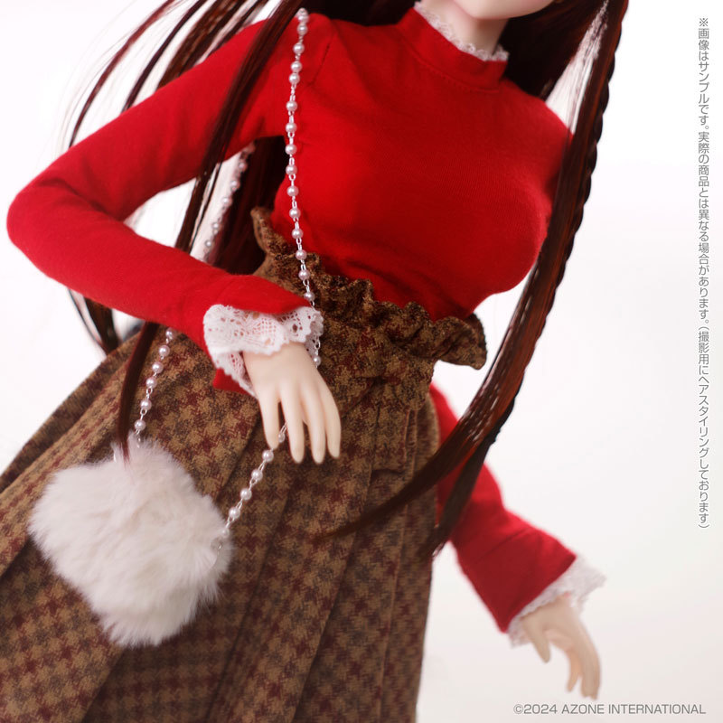 Azone snow drop Yui  lovely moment ver.  Doll