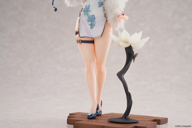 APEX GRIDMAN UNIVERSE Rikka Takarada China Dress Ver. 1/7 Figure (Bonus)