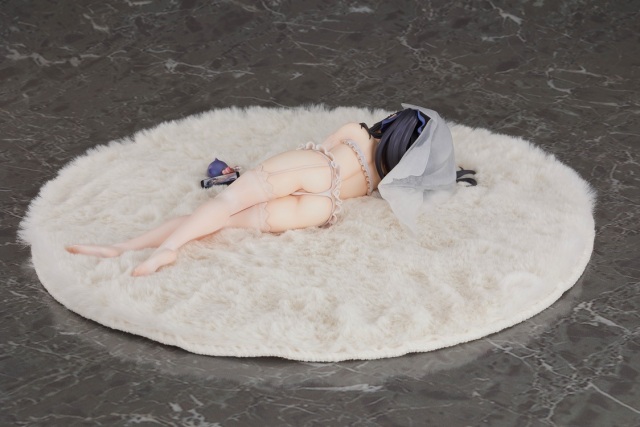 PURE Lie down Stella Illustration By Tamano Kedama Figure