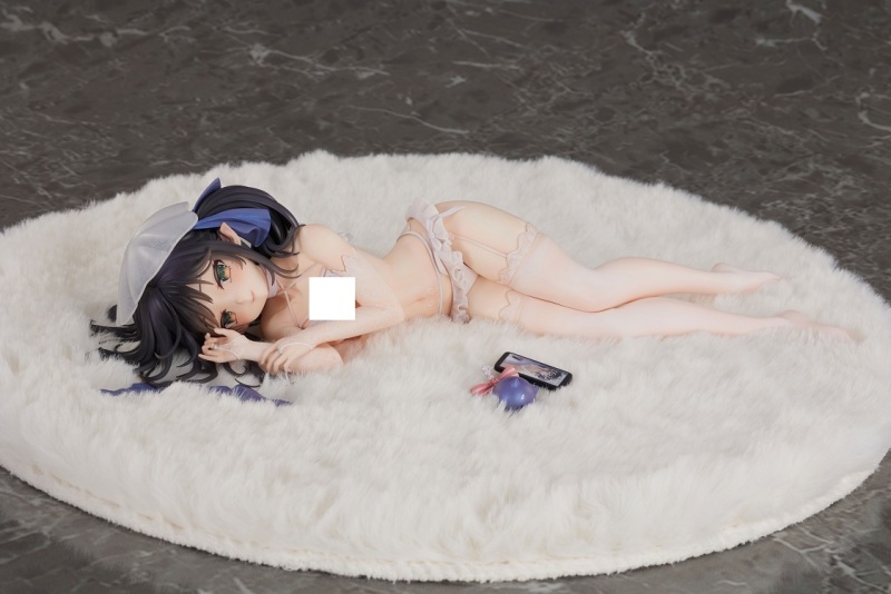 PURE Lie down Stella Illustration By Tamano Kedama Figure