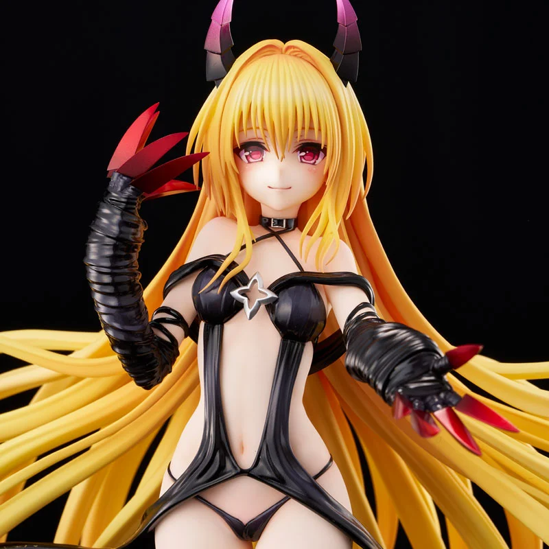 Union Creative UC To Love-Ru Darkness Golden Darkness Darkness Ver. 1/6 Figure
