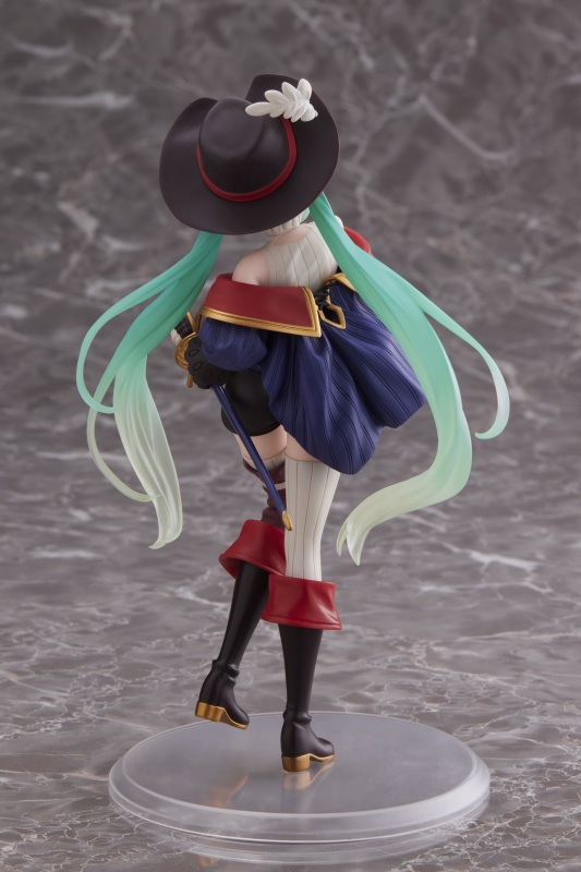 TAITO Hatsune Miku Wonderland Figure Puss in Boots