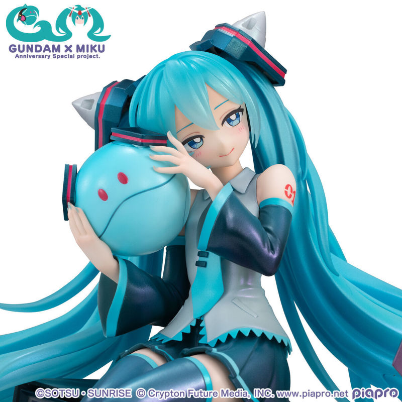 MegaHouse Gundam x Miku Anniversary Special Project Lucrea 1/7 Figure