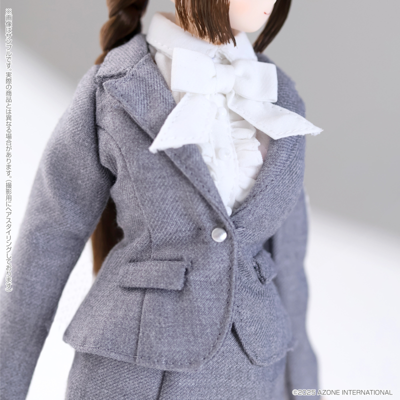 AZONE EX Cute Family Minami-sensei's Day Class Observation Ver. 1/6 Doll