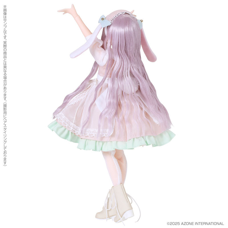 Azone Colorful Dreamin' / Konomi in Wonderland (Pink Moon ver.) Doll