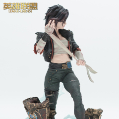 RIOT GAMES League of Legends: Arcane - Vi the Brawler 1/7 Scale Statue