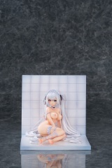 PURE Original Luna 1/6 Figure