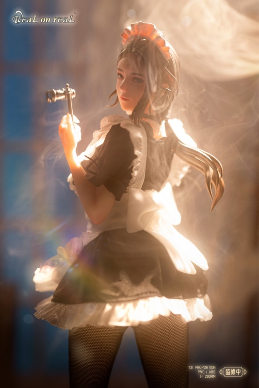 Real on real Eve 1/6 Scale Figure