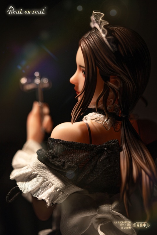 Real on real Eve 1/6 Scale Figure
