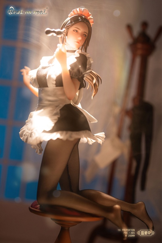 Real on real Eve 1/6 Scale Figure