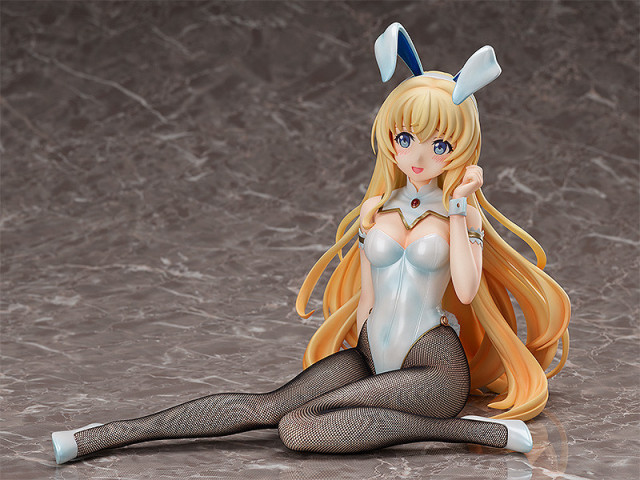 FREEing Goblin Slayer Priestess: Bunny Ver. 1/4 Figure