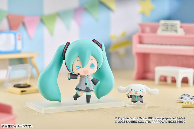 Good Smile Company GSC Trading Figure Hatsune Miku x Cinnamoroll (5 Pieces)