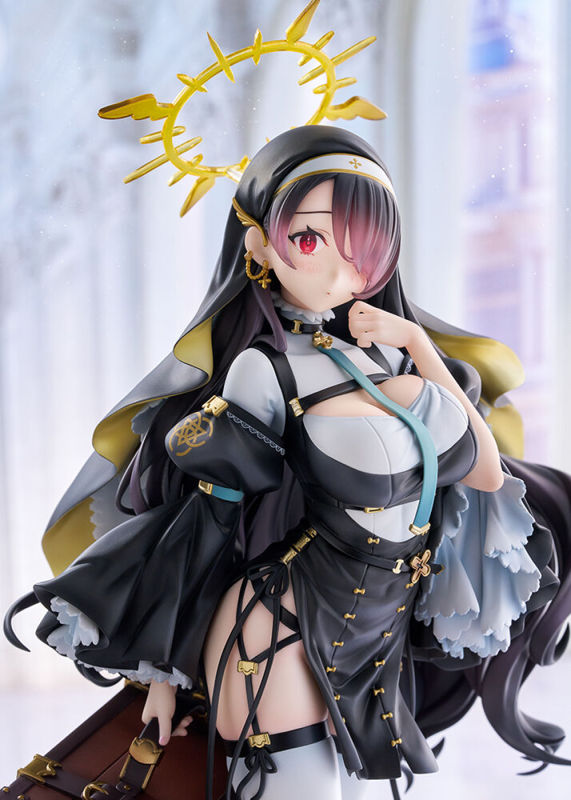 ques Q Blue Archive Hinata 1/7 Figure
