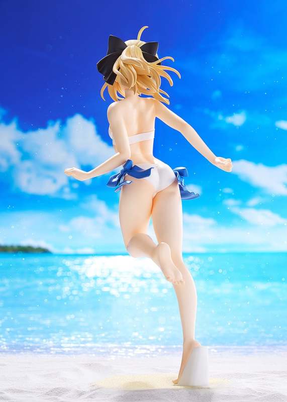 WAVE POP UP PARADE BEACH QUEENS Fate/stay night Saber Lily L Size Figure