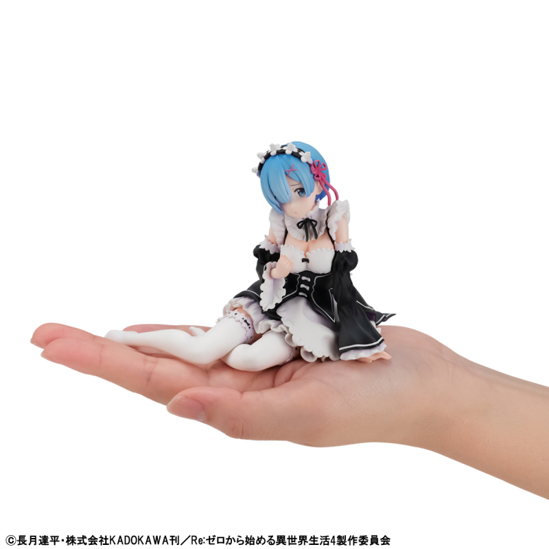 MegaHouse Melty Princess Re ZERO Starting Life in Another World Palm Size Rem Figure