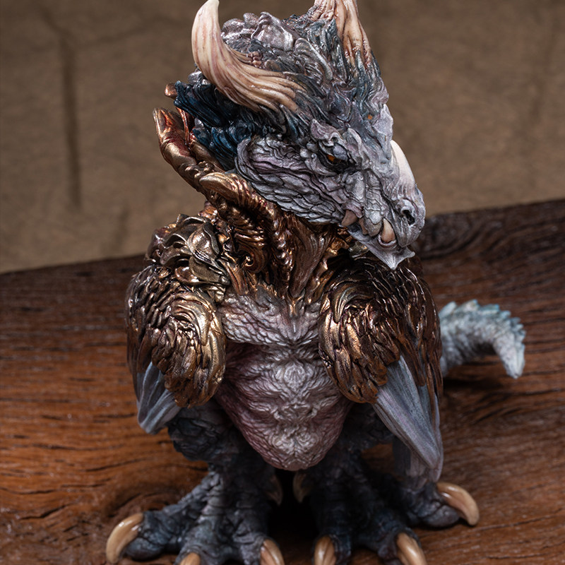 Manas SUM Mandala II Collection Moon-Collared Dragon Statue