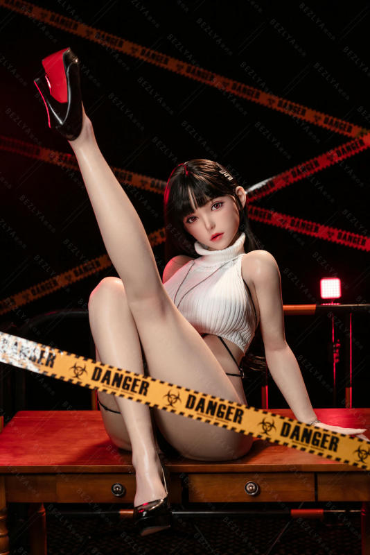 Bezlya 2.2CF Series 155M Crimson Restricted Zone Violet Makeup No. 3 1/1 Scale Silicone Love Doll