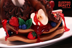 WeArtDoing Pancake Fairies-Choco Berry Statue