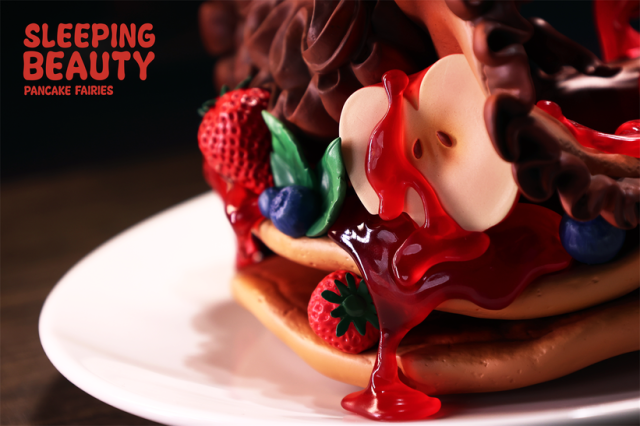 WeArtDoing Pancake Fairies-Choco Berry Statue