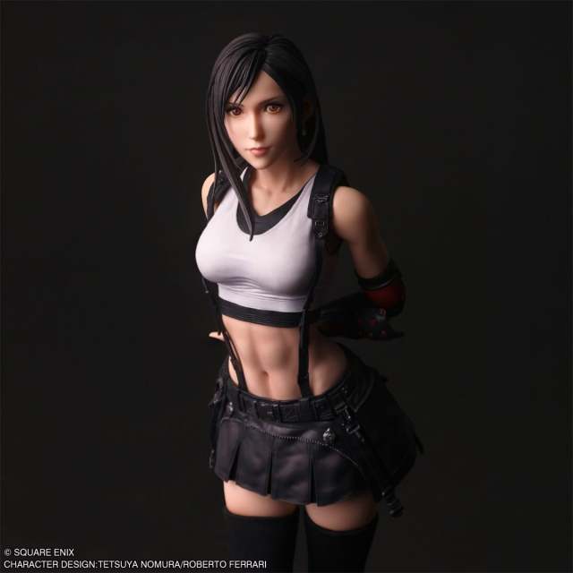 Square Enix Final Fantasy VII Rebirth PLAY ARTS KAI Tifa Lockhart
