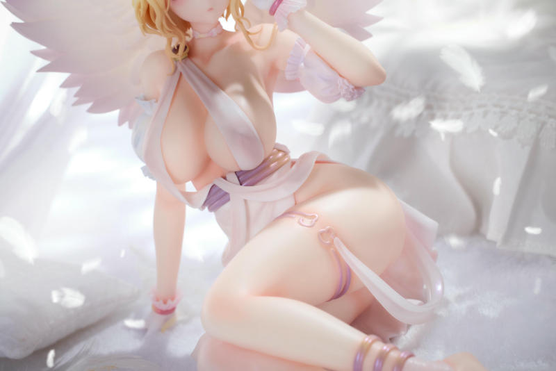 VKEND IDORU ANGEL 1/6 Scale Figure