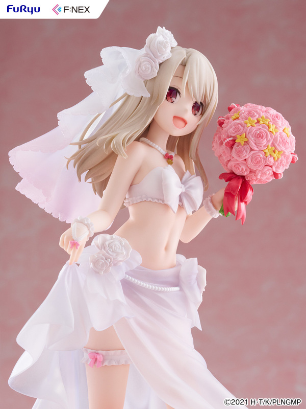 FURYU Movie Fate Kaleid Liner Prisma Illya Licht The Nameless Girl Illyasviel Von Einzbern Wedding Swimsuit Ver. 1/7 Figure