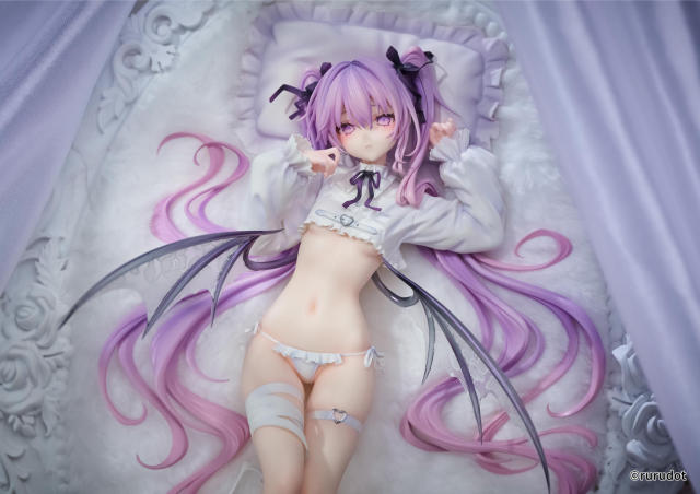 WINGS inc. Original Eve Rest Ver. 1/7 Scale Figure
