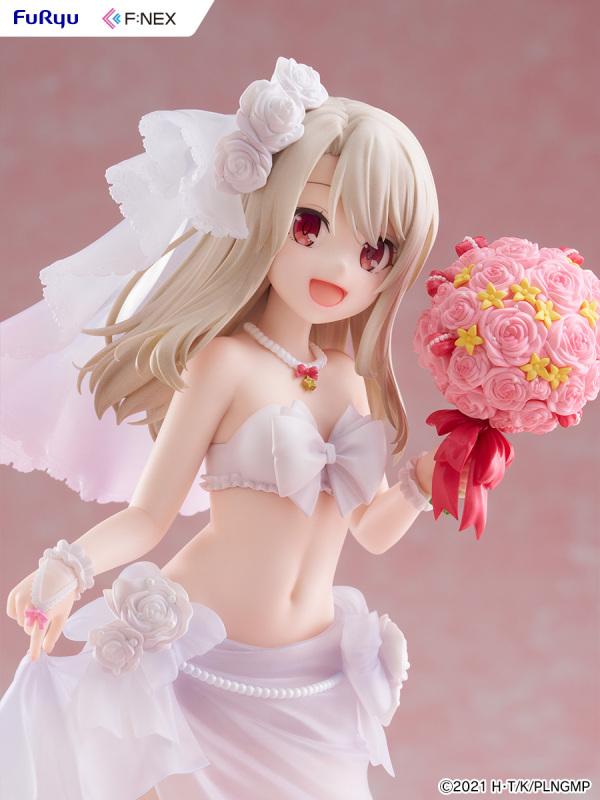 FURYU Movie Fate Kaleid Liner Prisma Illya Licht The Nameless Girl Illyasviel Von Einzbern Wedding Swimsuit Ver. 1/7 Figure