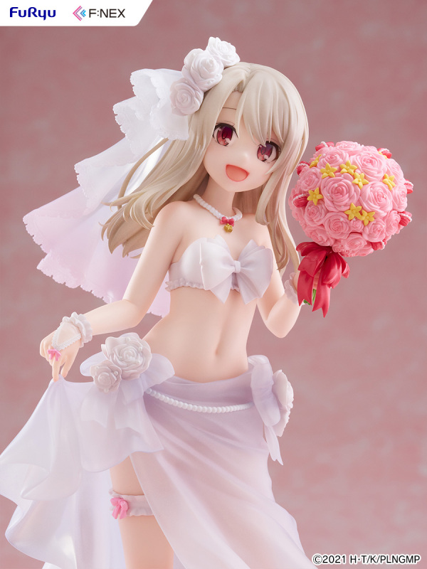 FURYU Movie Fate Kaleid Liner Prisma Illya Licht The Nameless Girl Illyasviel Von Einzbern Wedding Swimsuit Ver. 1/7 Figure