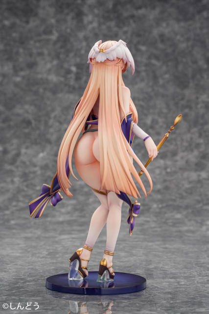 Eclipse Feather Saintess-san 1/6 Scale Figure