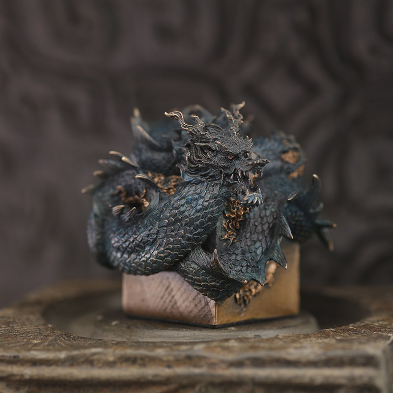 Manas Studio Fan Zai Winding Dragon Seal Weird Sealing Series Statue