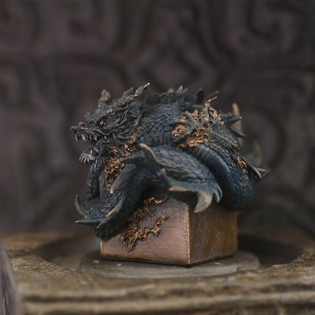 Manas Studio Fan Zai Winding Dragon Seal Weird Sealing Series Statue