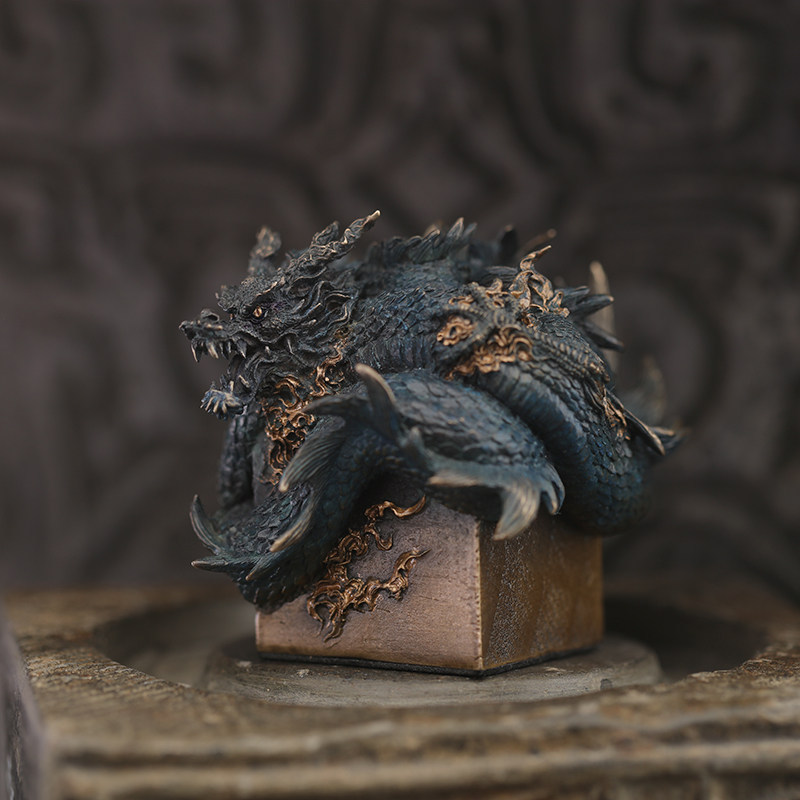 Manas Studio Fan Zai Winding Dragon Seal Weird Sealing Series Statue
