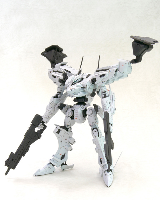 Kotobukiya Armored Core LINEARK WHITE GLINT and V.O.B Set 1/72 Plastic Model