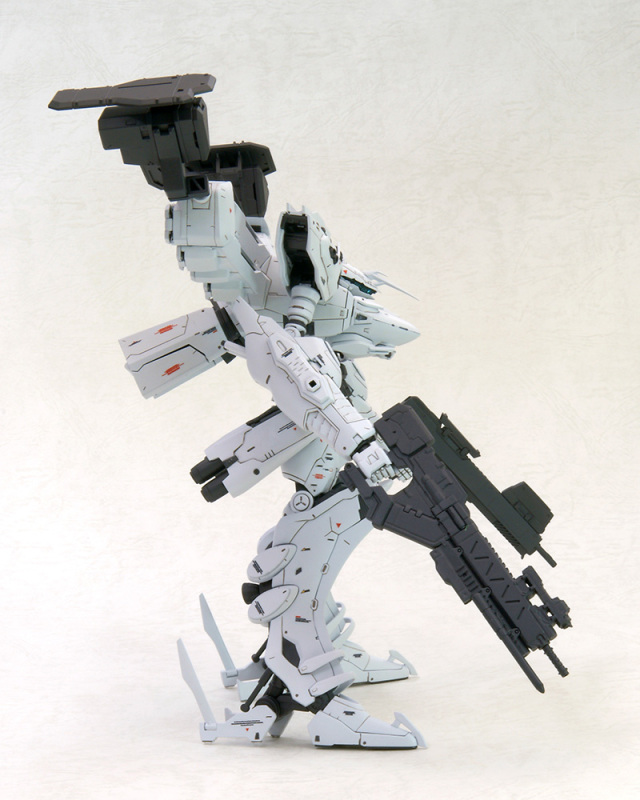 Kotobukiya Armored Core LINEARK WHITE GLINT and V.O.B Set 1/72 Plastic Model