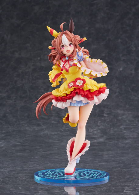 Claynel Umamusume Pretty Derby Copano Rickey Signature Racewear Ver. 1/7 Figure