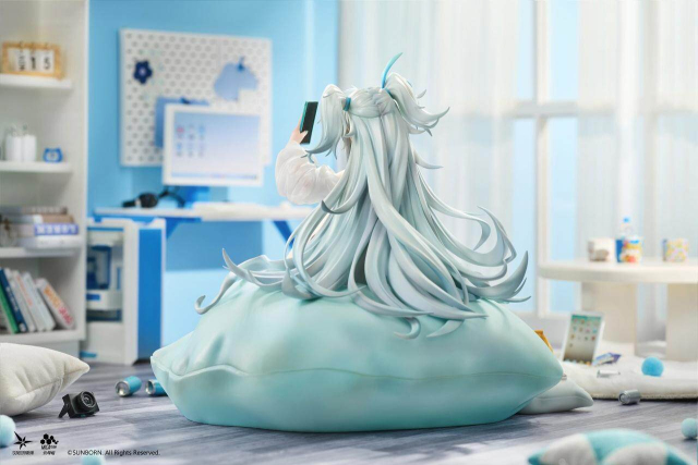 Calbone Girls' Frontline 2 Exilium PA-15 1/7 Figure (Bonus)