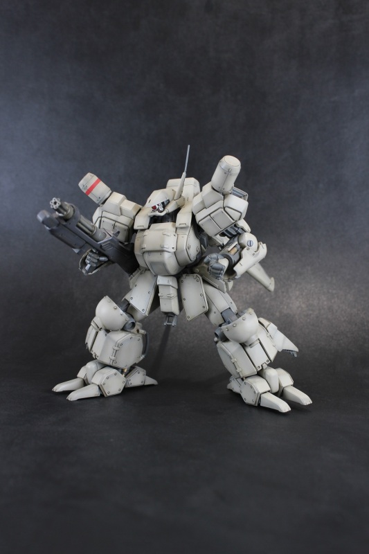 Plum Assault Suits Leynos 1/35 AS-5E3 Leynos Player Type Renewal Ver. Plastic Model