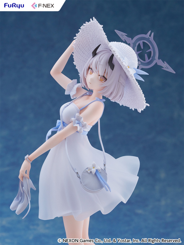 FuRyu F NEX Blue Archive Himuro Sena Casual Ver. 1/7 Scale Figure