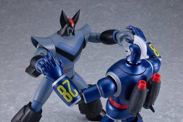 Good Smile Company MODEROID Taiyou no Shisha Tetsujin 28 and Black OX Plastic Model Kit