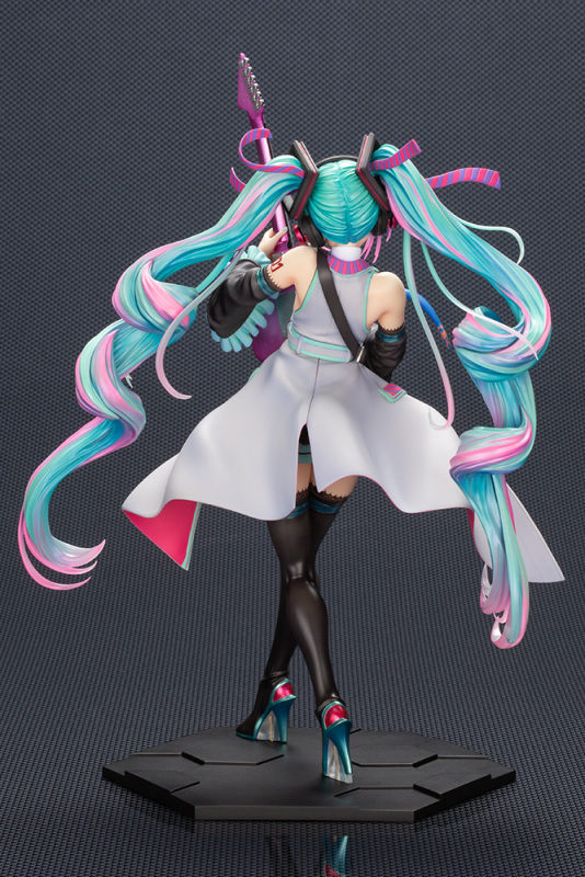 Kotobukiya Bishoujo Remix Series Hatsune Miku 1/7 Figure (Reissue)