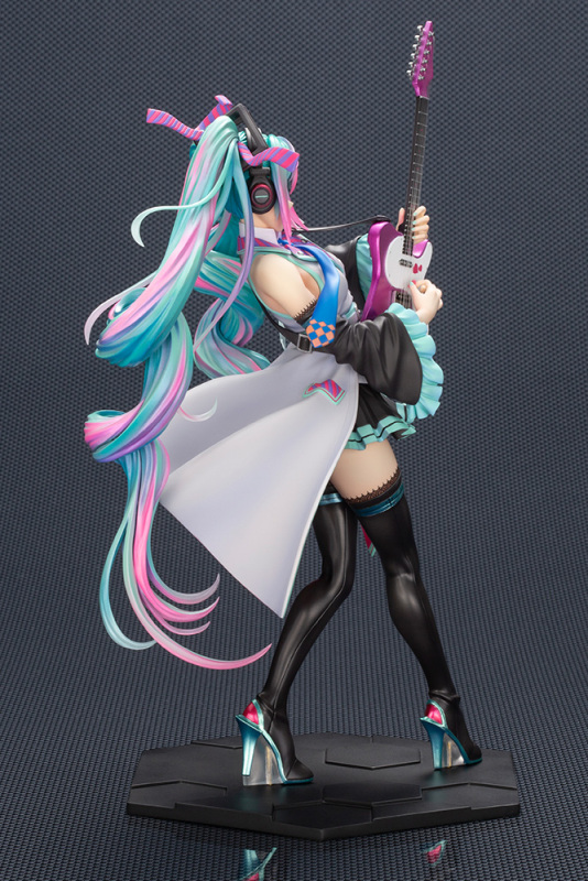Kotobukiya Bishoujo Remix Series Hatsune Miku 1/7 Figure (Reissue)