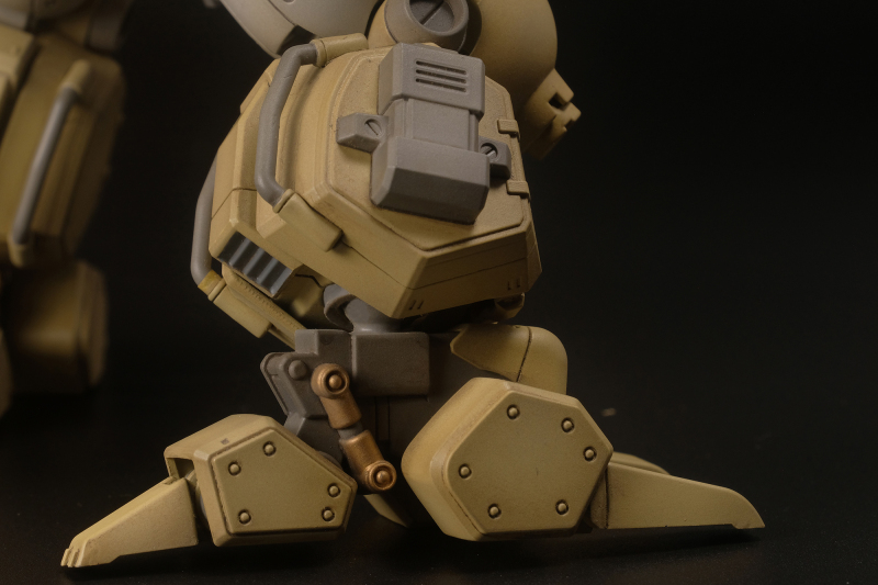 Plum Assault Suits Leynos AS-5E3 Leynos Land Battle Type Renewal Ver. 1/35 Plastic Model