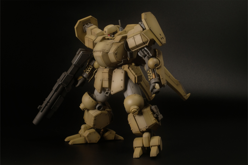 Plum Assault Suits Leynos AS-5E3 Leynos Land Battle Type Renewal Ver. 1/35 Plastic Model