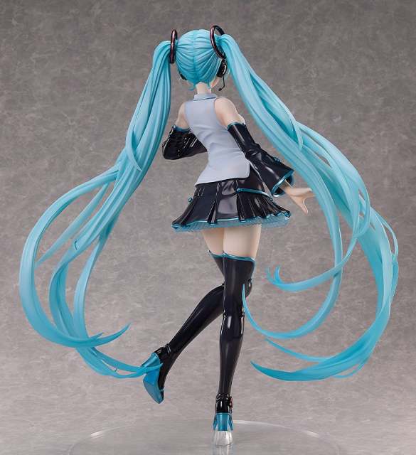 FREEing B style Hatsune Miku V4 Chinese 1/3 Figure
