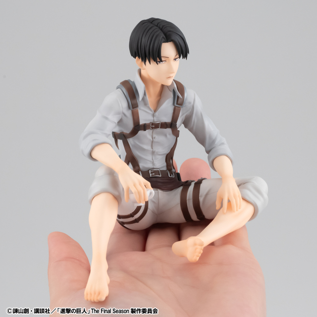 MegaHouse G E M Series Attack on Titan Palm Size Figure