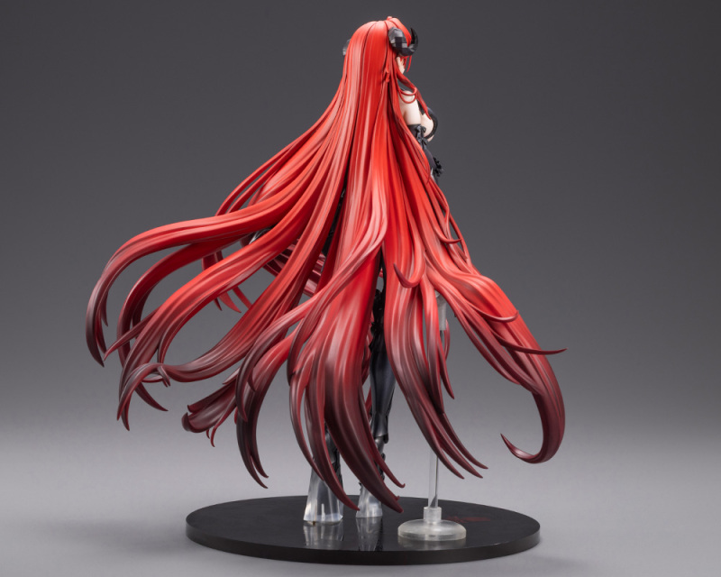 Kotobukiya Azur Lane Hindenburg 1/7 Scale Figure