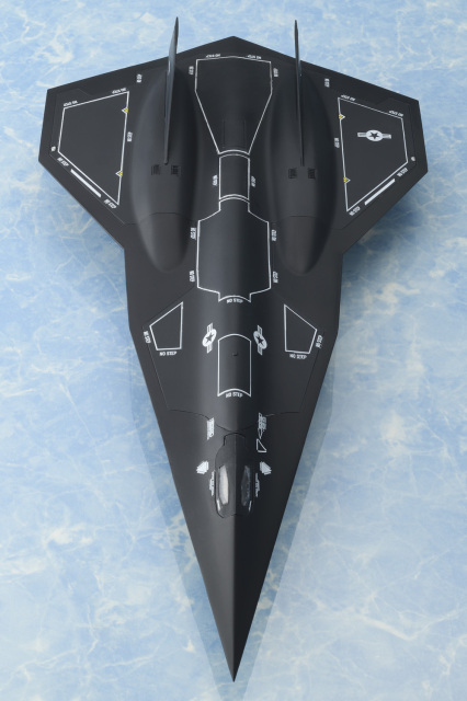 Bellfine 1/72 Top Gun Maverick Dark Star Plastic Model