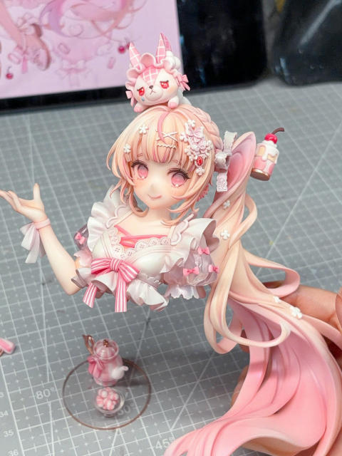 Shanyu Wu Lisette's Marshmallow Party (Grey Model)