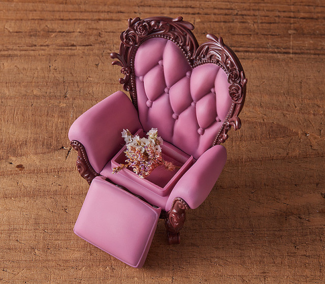 Phat Company PARDOLL Antique Chair